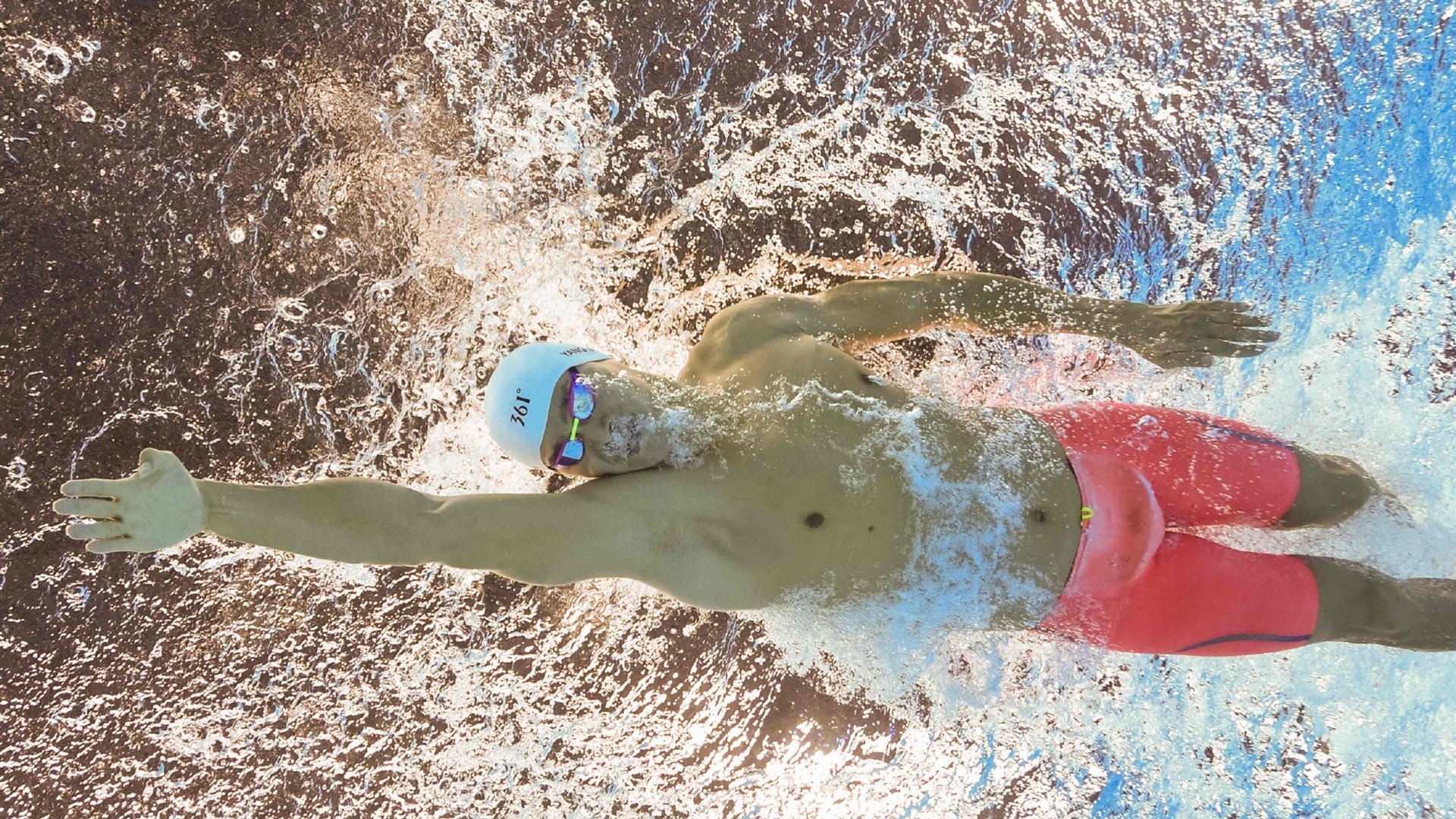 _极限跑酷城市巡演：自由之魂的狂欢_，2018跑酷与自由飞跃