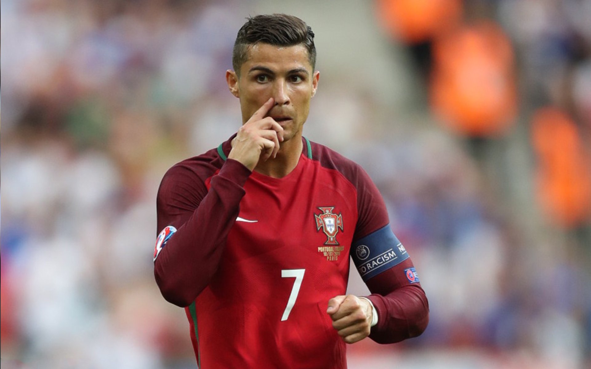 “新引入的足球技术保障系统保障比赛公平”，足球新规定